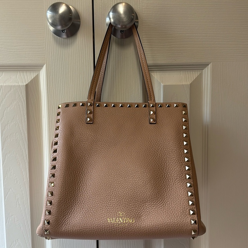 Valentino double handle bag in poudre